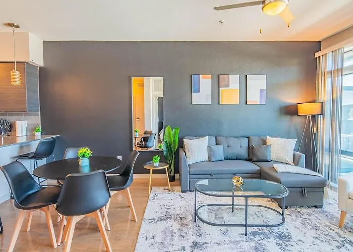 Apartment Near Phx Airport Balcony Wd Pool Gym & Parking Phoenix